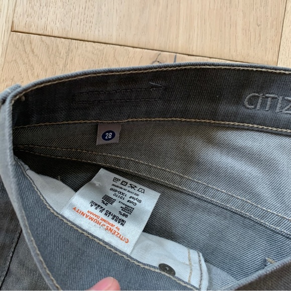 Citizens of Humanity Avedon Low Rise Jeans - Picture 5 of 12